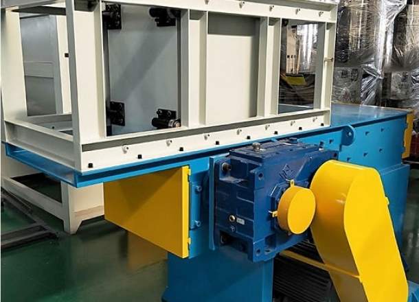 Измельчитель ткани Cronver SH 800