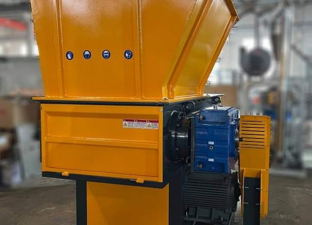 Дробилка для поролона Cronver SH 1000