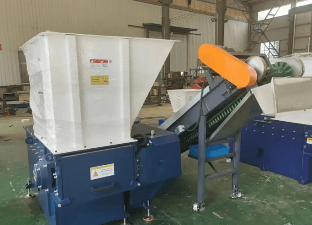 Дробилка для пластика Cronver SH 1600
