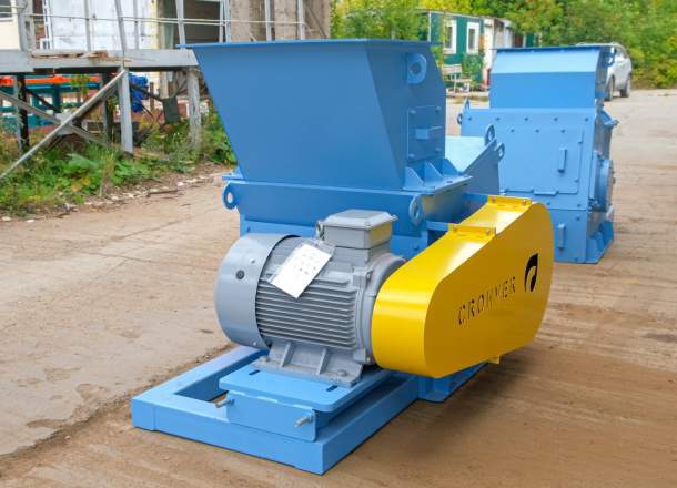 Дробилка для дерева профессиональная Cronver DG 90