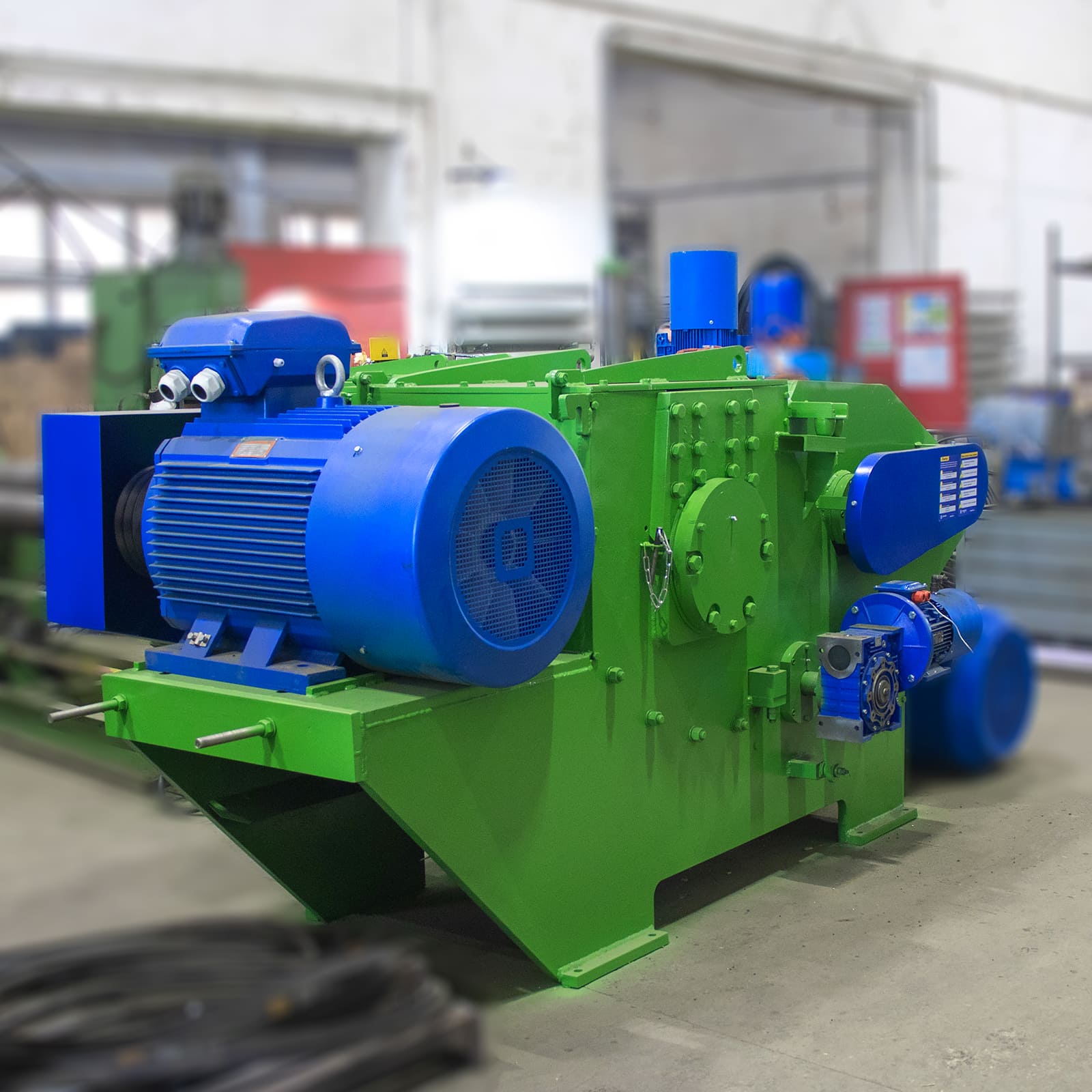 Измельчитель древесины щепорез Cronver BRM 75