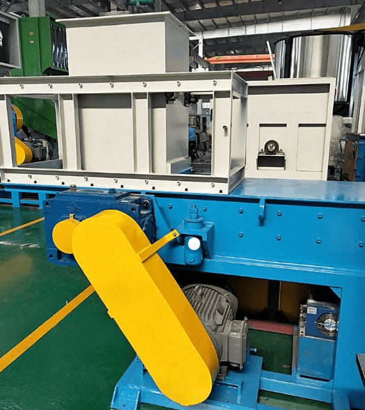 Измельчитель пластика Cronver SH 600