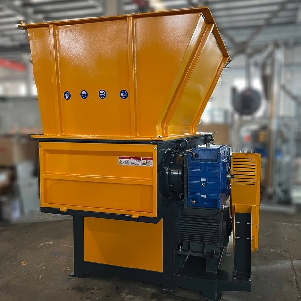 Измельчитель пластика Cronver SH 1000