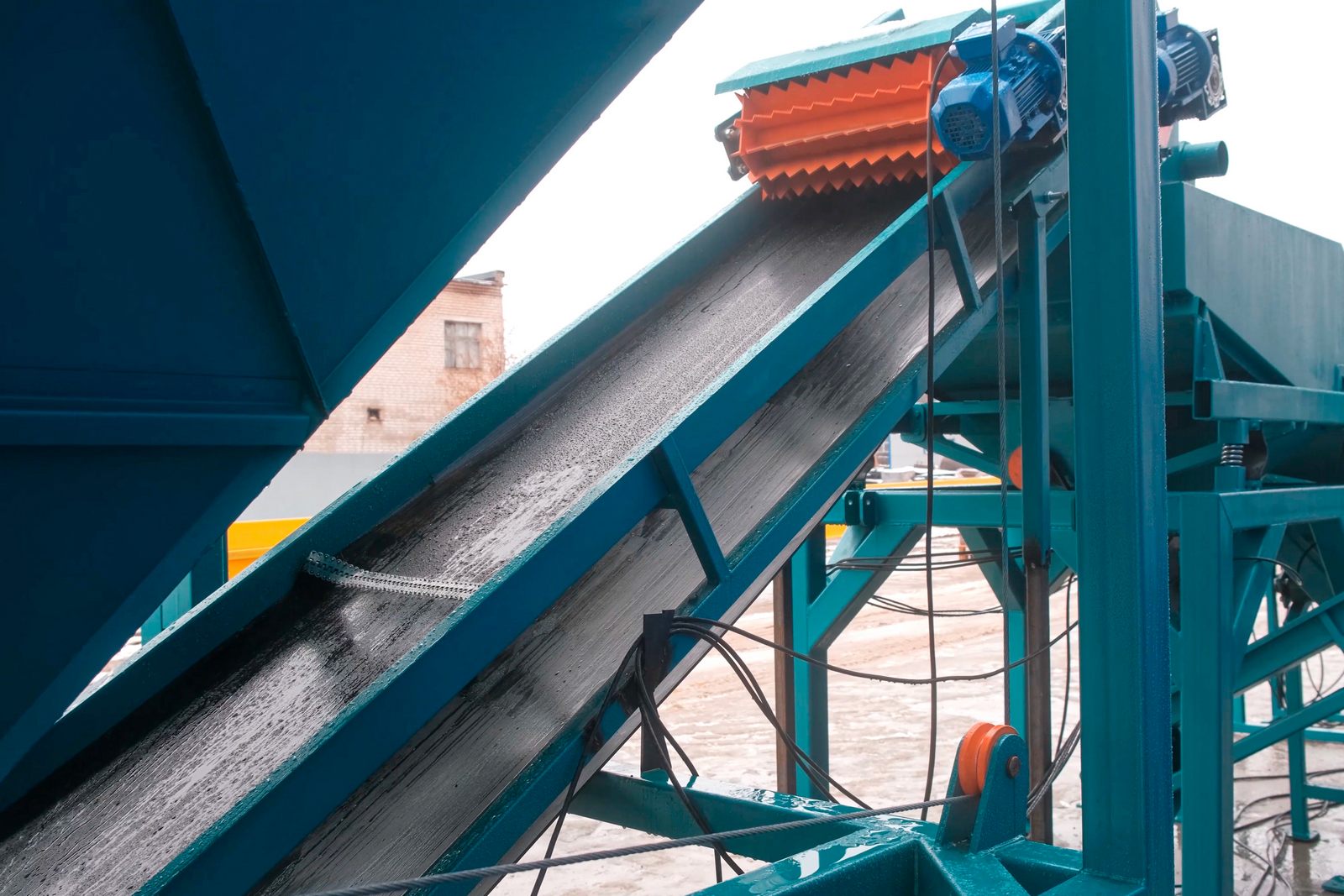 Линия сортировки и фасовки древесного угля Cronver SFU 2000