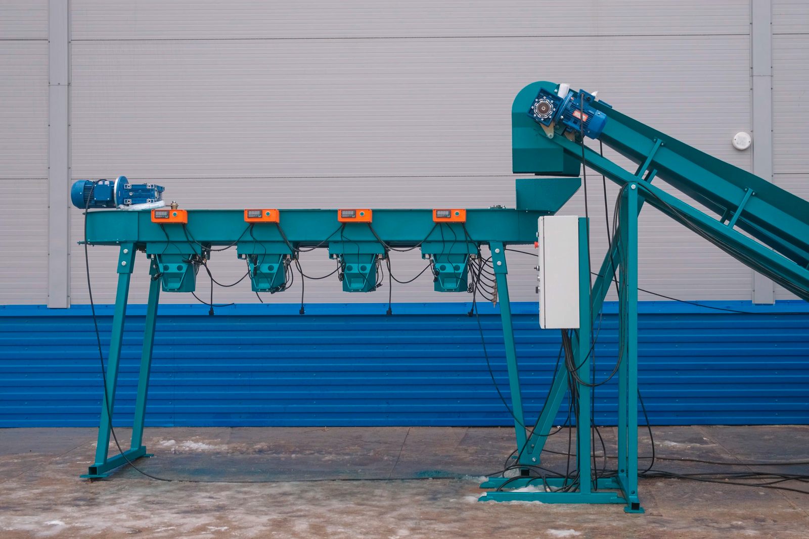 Линия сортировки и фасовки древесного угля Cronver SFU 2000