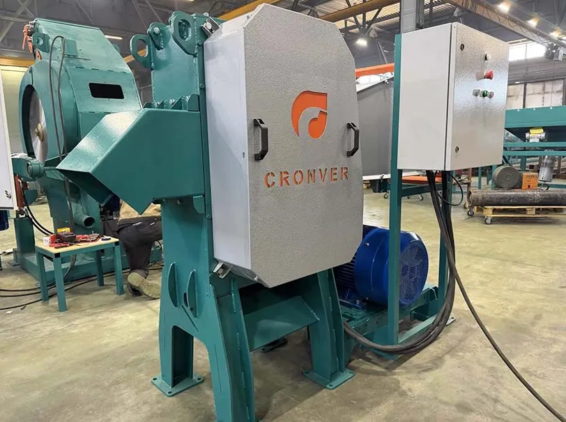 Дровокольный станок CRONVER DS 200