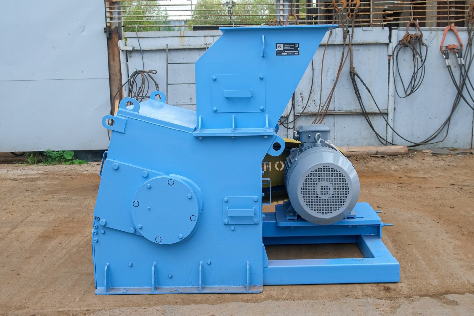 Древесный измельчитель Cronver DG 90